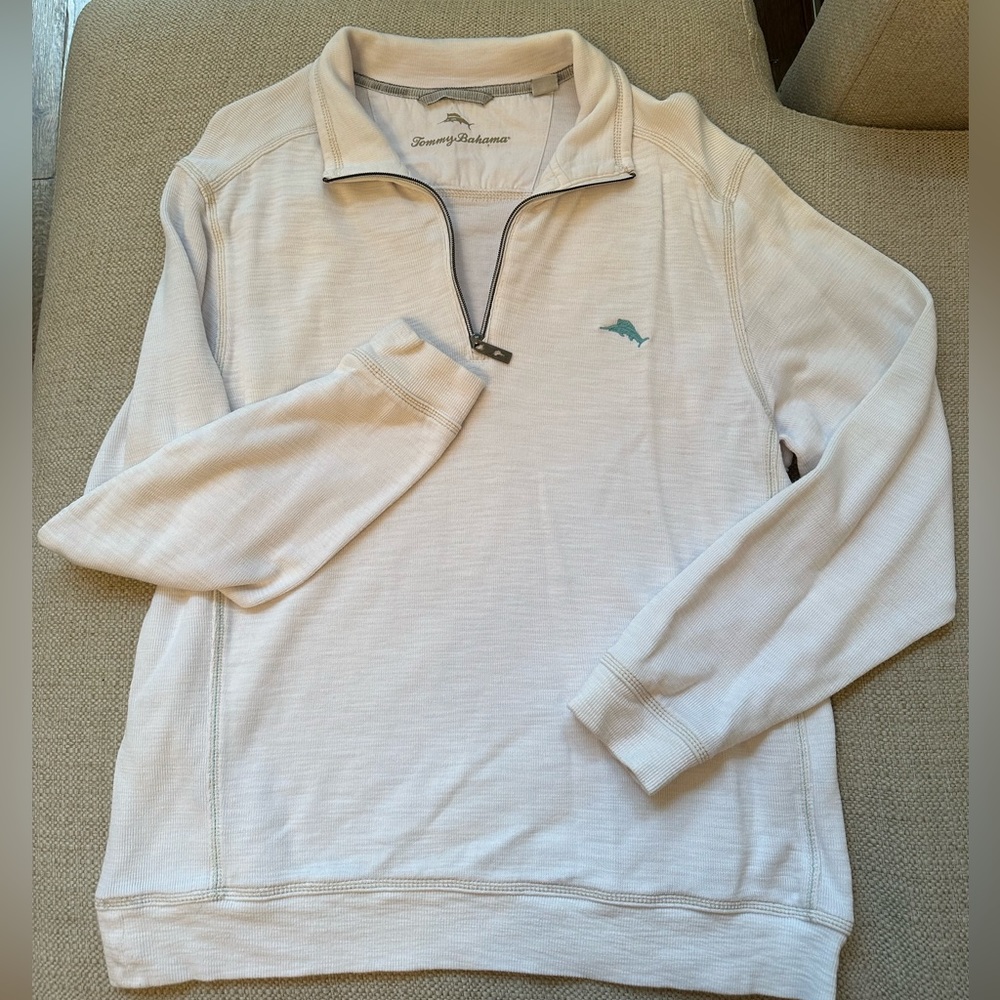 Medium white Tommy Bahama half zip pullover